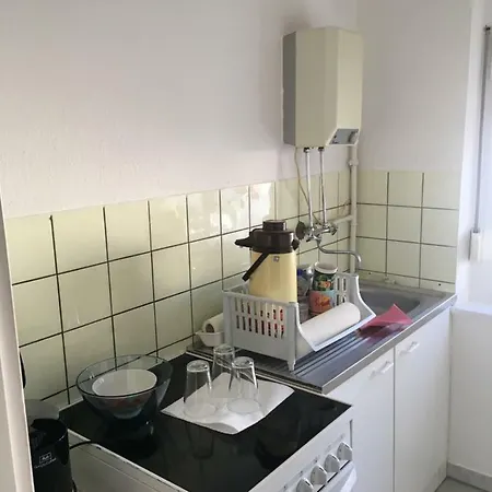 Monteurezimmer * Augsburgo