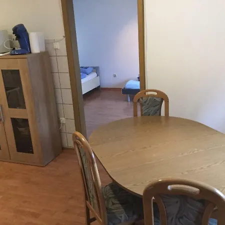 Monteurezimmer *